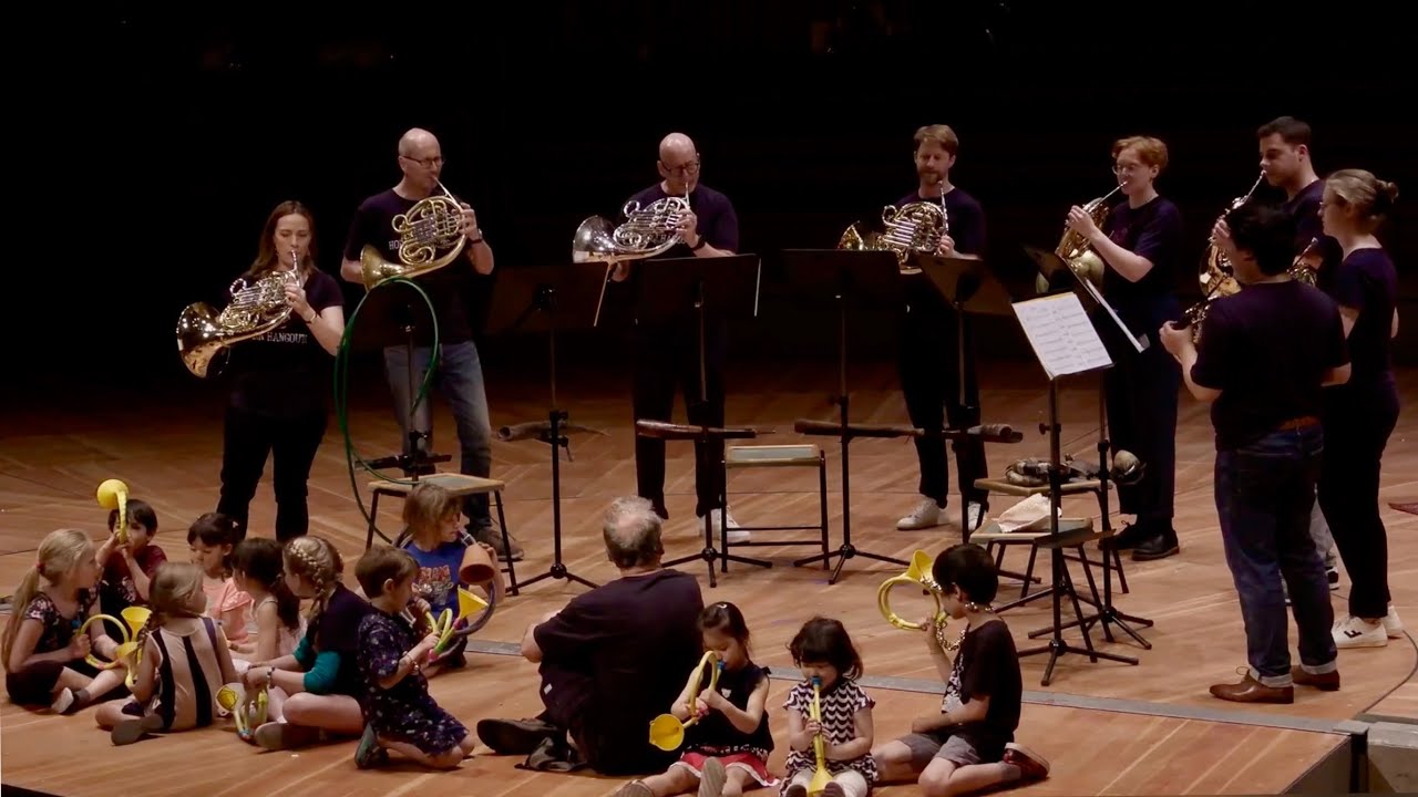 Berlin Philharmonic Horns - Happy