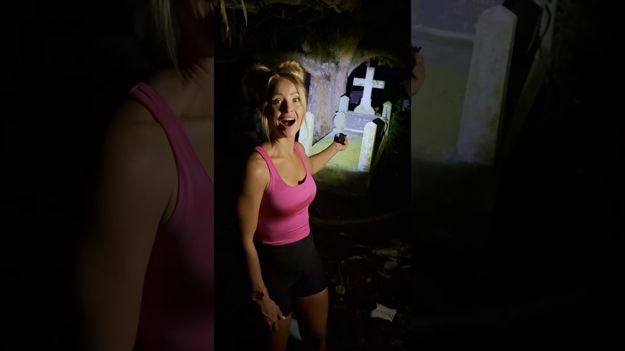 I Cleaned An Abandoned Grave At Night