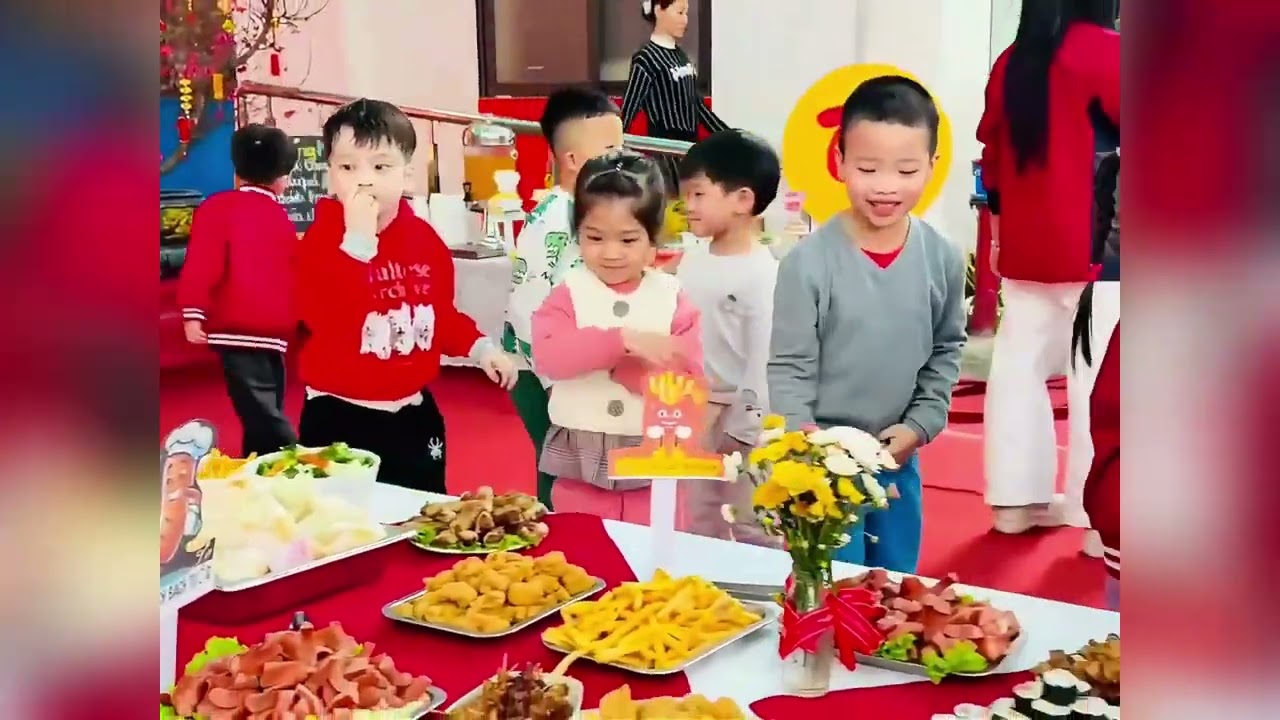 Phóng sự Tết bản chuẩn