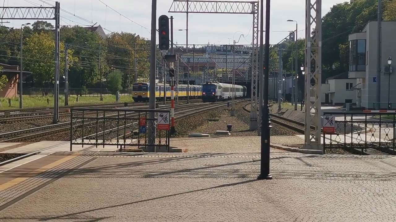 EP07-355 z IC 75104 