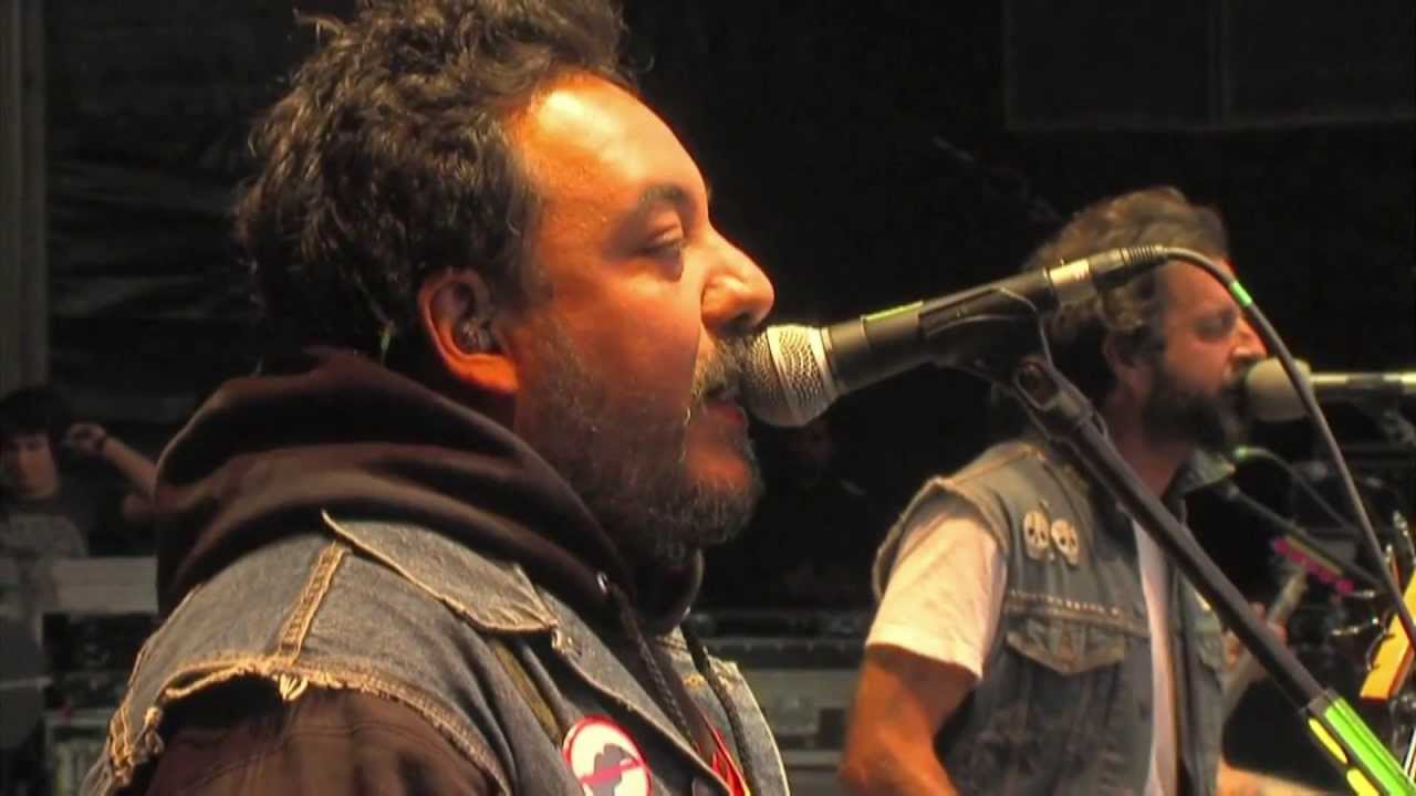 Molotov - Crazy Chola Loca (En Vivo)