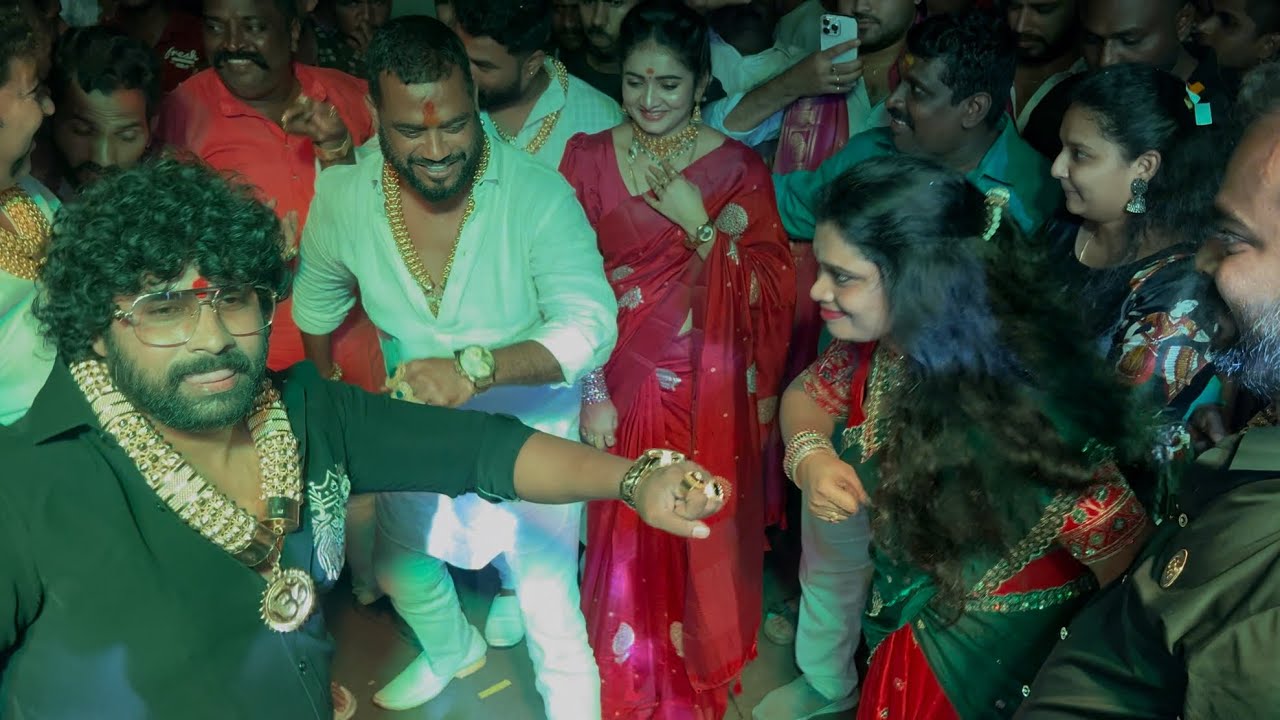 Manasa pandu Mother Dance With gold man Yadav Tennmaar dance At Manasa pandu bonalu 2025 #dance