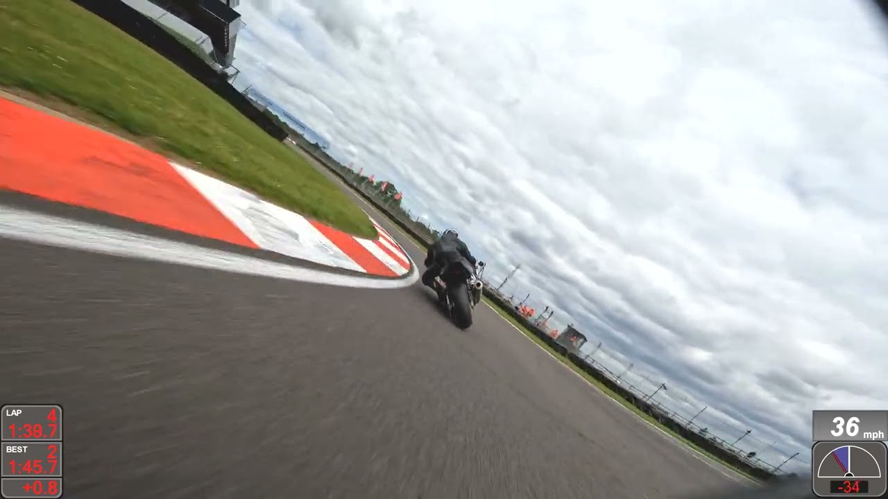 FZR 4/9 Donington Race 3 Thunderbike Extreme Ultra May/June 2025 Bemsee BMCRC