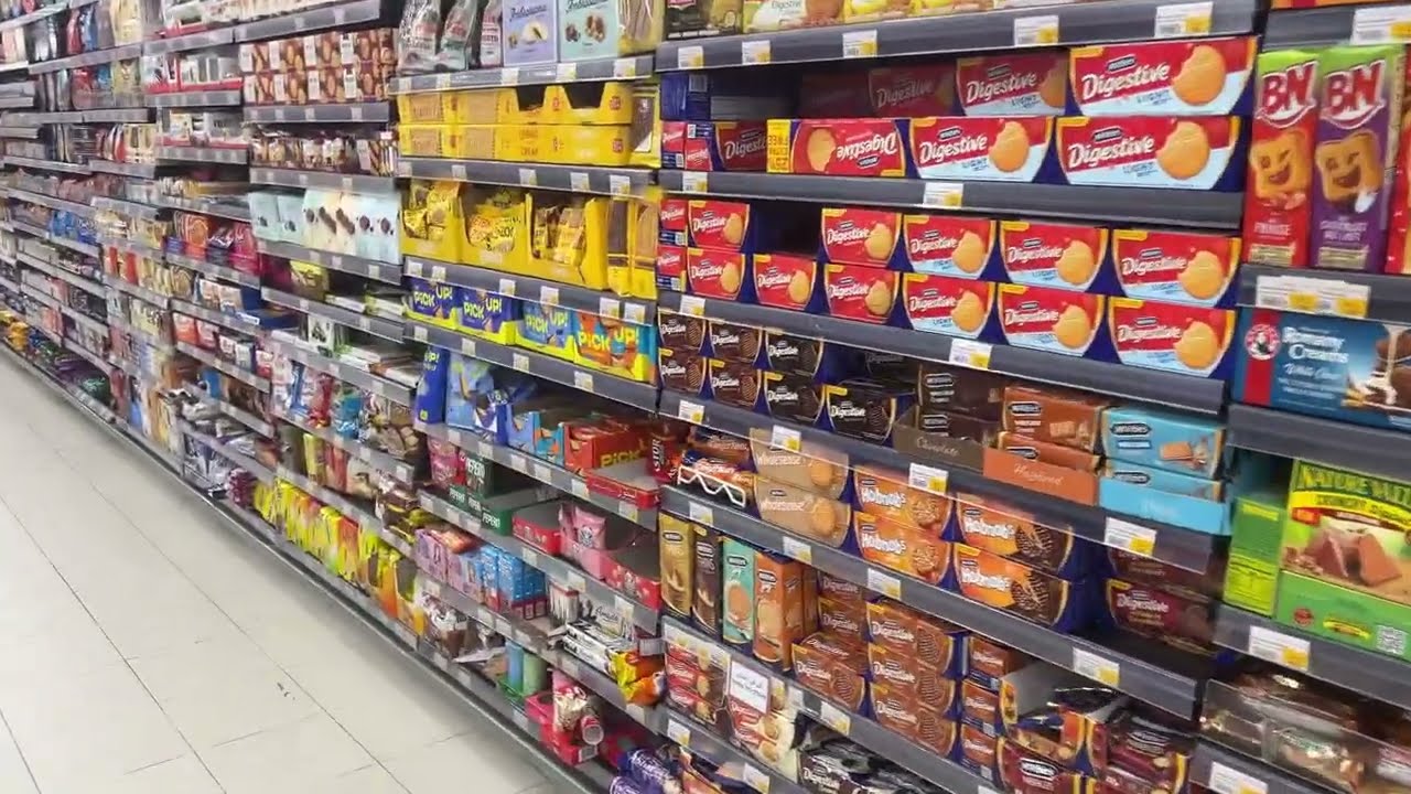 Shopping at LULU Hypermarket | Full Tour & Experience