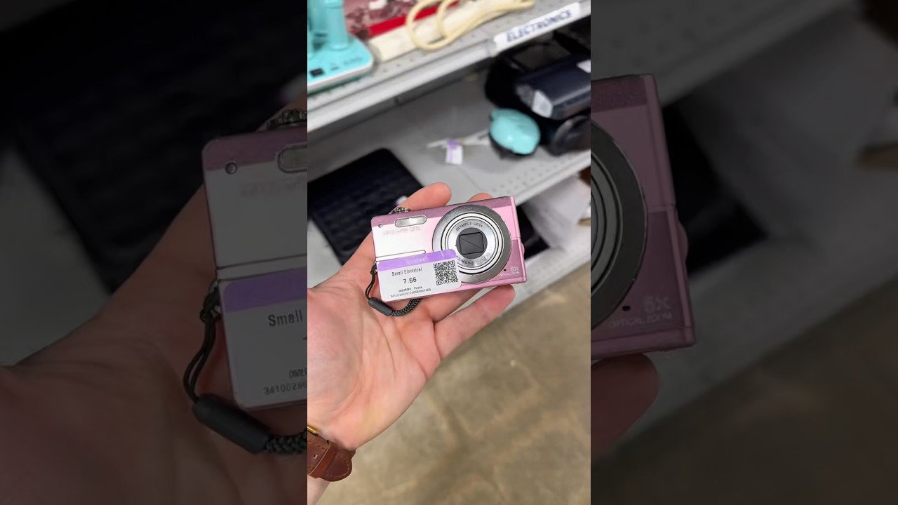 I THRIFTED THE CUTEST DIGITAL CAMERA 📸 #digicam #digitalcamera #thriftfinds #thrifting