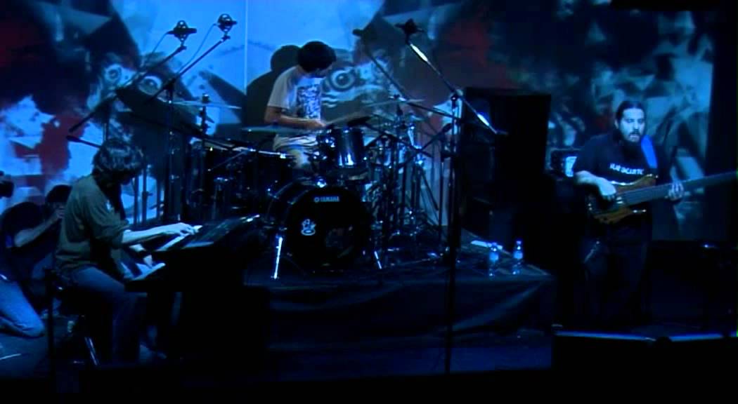 EXPLOTA! - SUR OCULTO - Perro nervioso (en vivo)