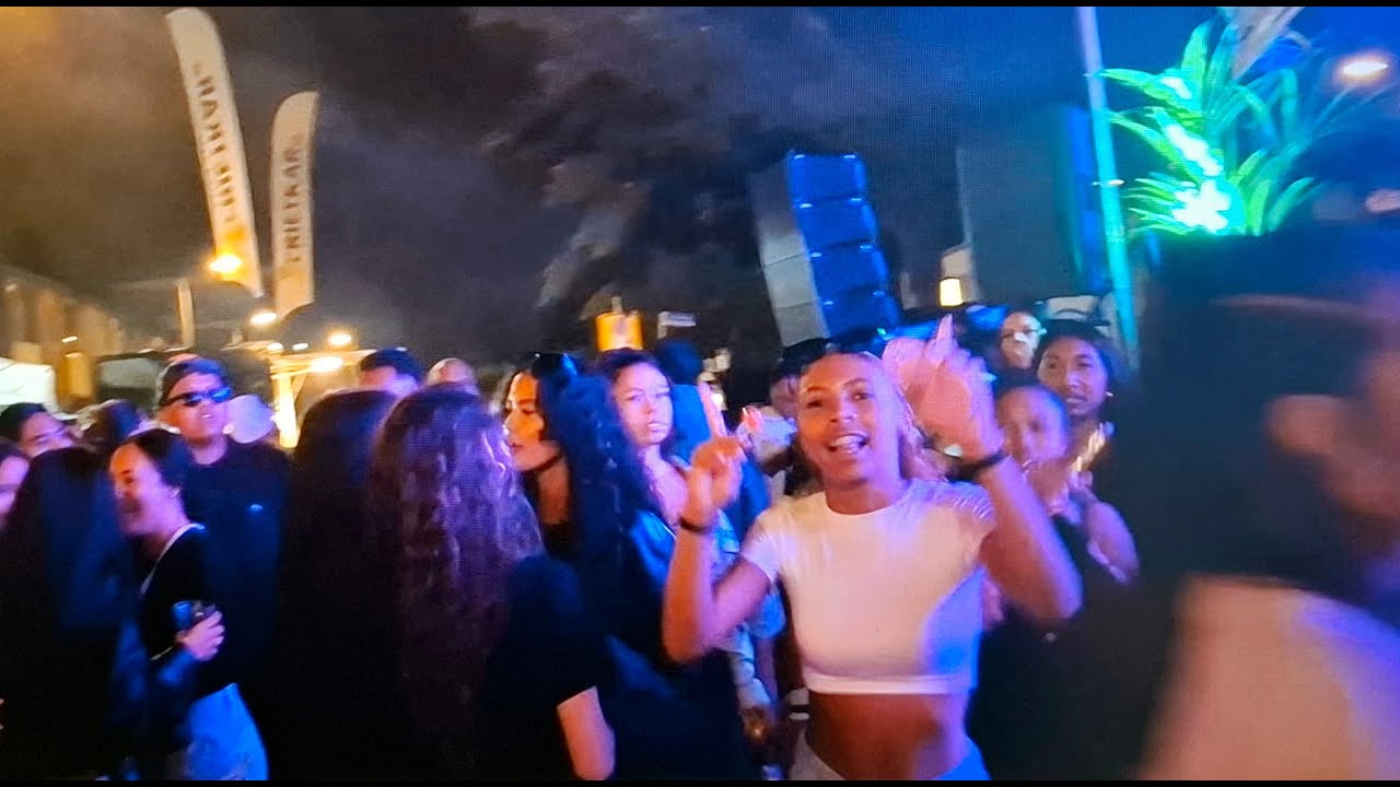 60 jaar Molukkers in Tilburg West. Mooi feest. Heerlijk eten, super sfeer en lekker dansen. NIEUW