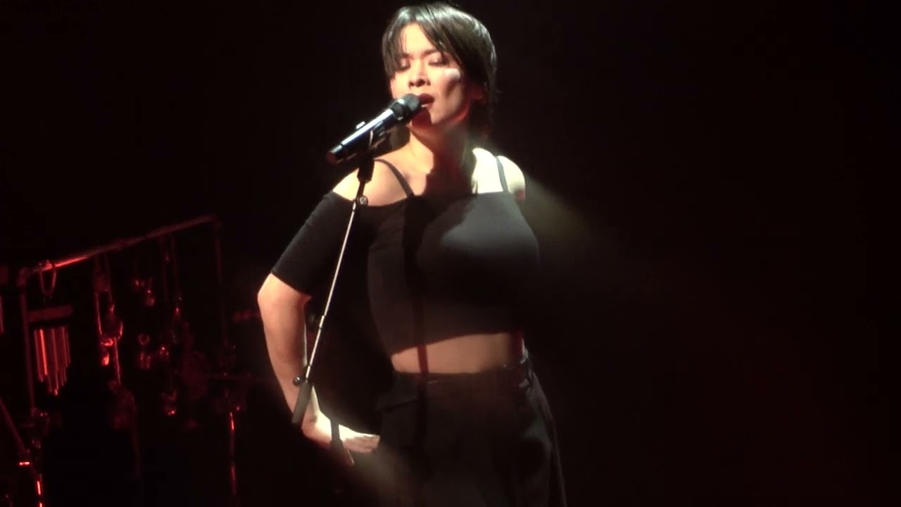 Mitski - Working for the Knife (Beacon Theatre, NYC 2/23/24)