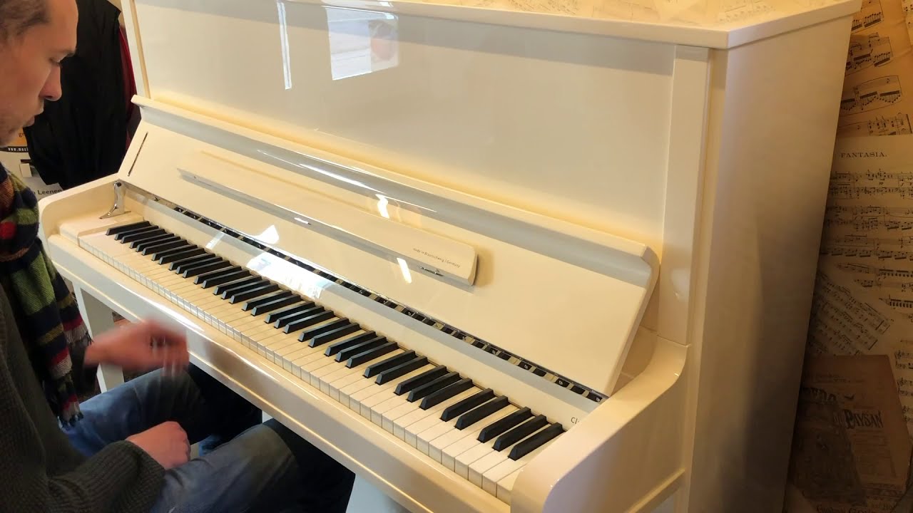 Mozart - 12 variations on 12 different pianos. Ah vous dirai-je maman kv265.