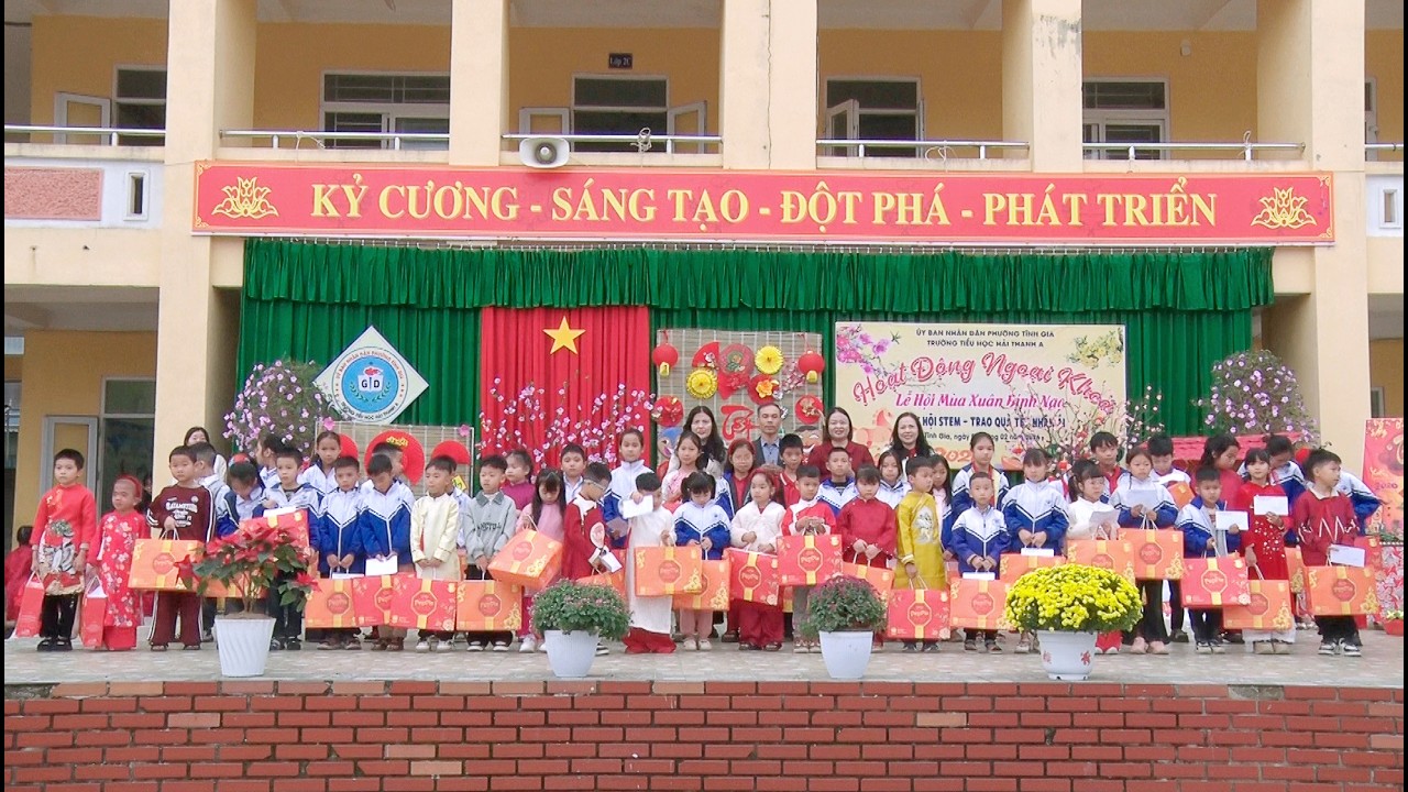 Trường Tiểu học Hải Thanh A đã tổ chức hoạt động ngoại khóa, chủ đề “Lễ Hội mùa xuân Bính Ngọ” .