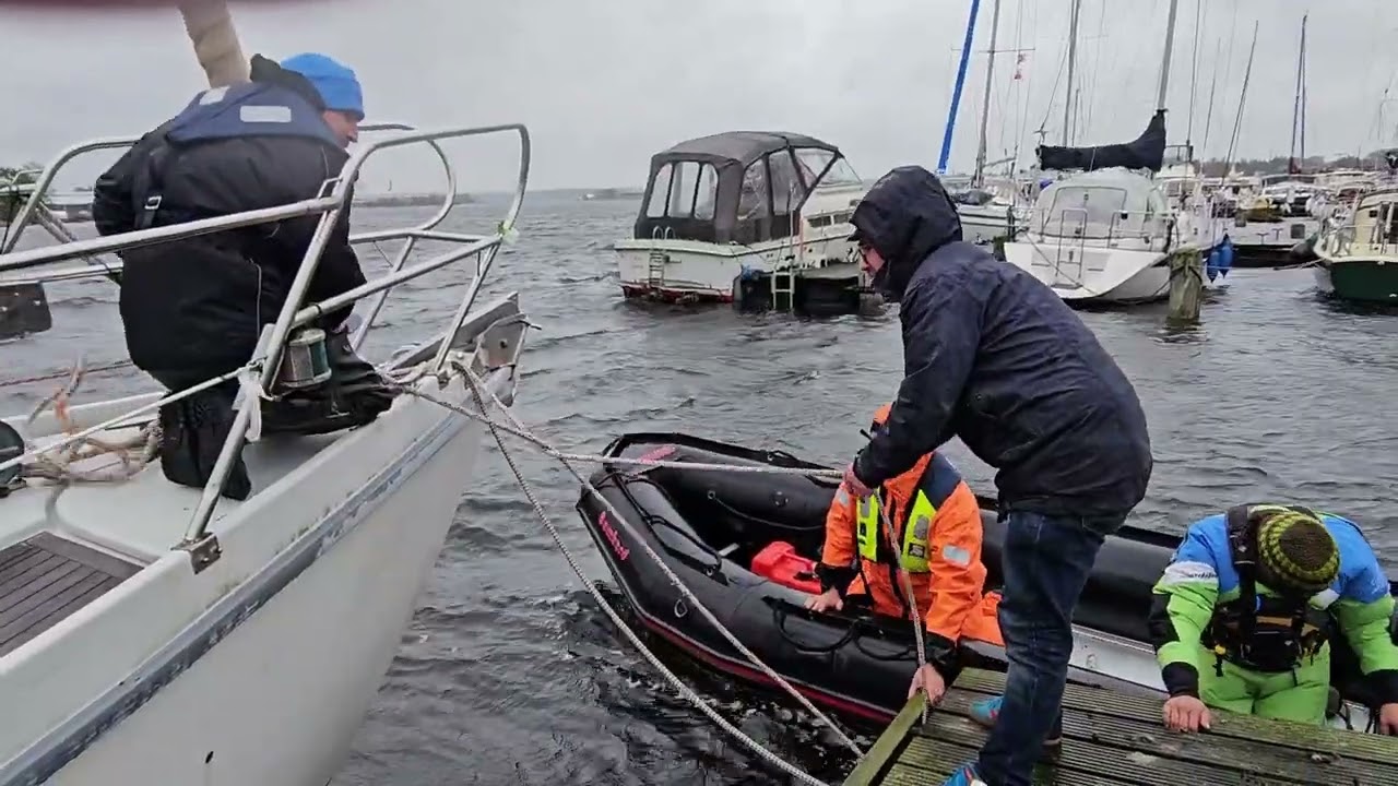 Oktober 2023 - Hochwasser an der Ostseeküste - Marina Am Stau, Lübeck