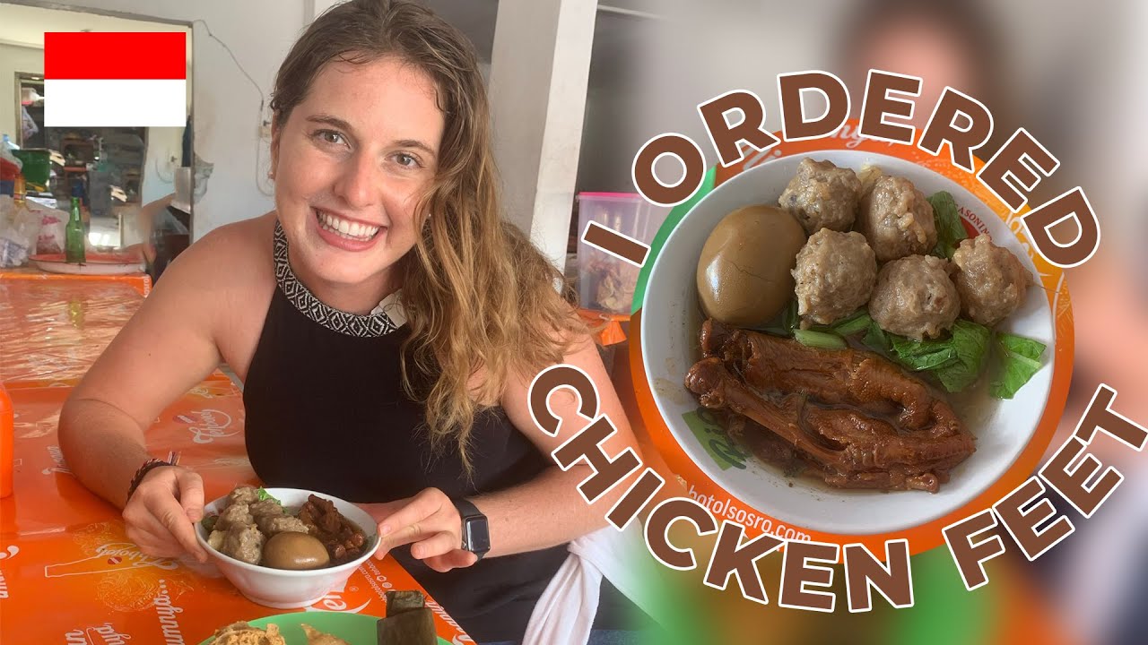 Trying BAKSO & CILEMBU at a Traditional INDONESIAN Warung