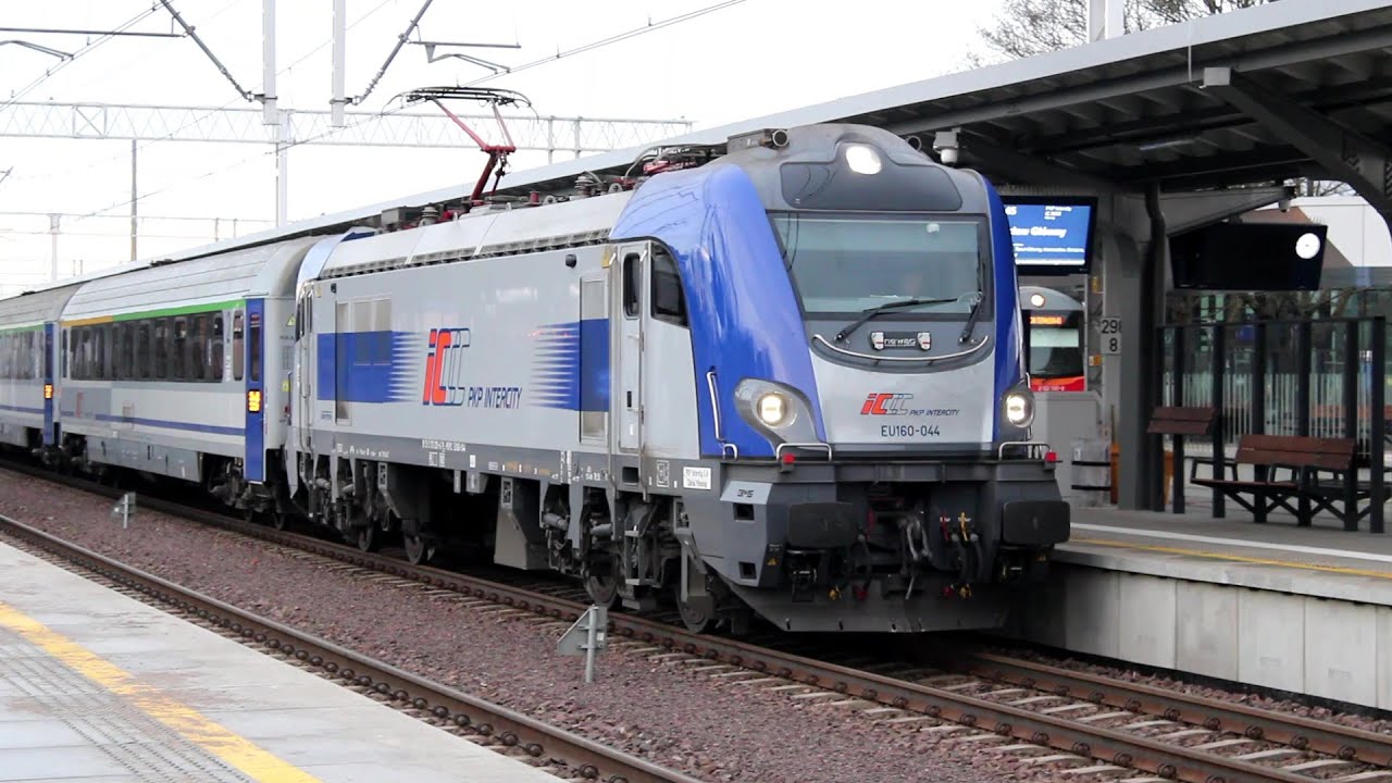 Pociągi Olsztyn Główny, EN57, SA106 Młody Kopernik, ST48, Griffin, Flirt PKP IC, SA133, IC Mamry