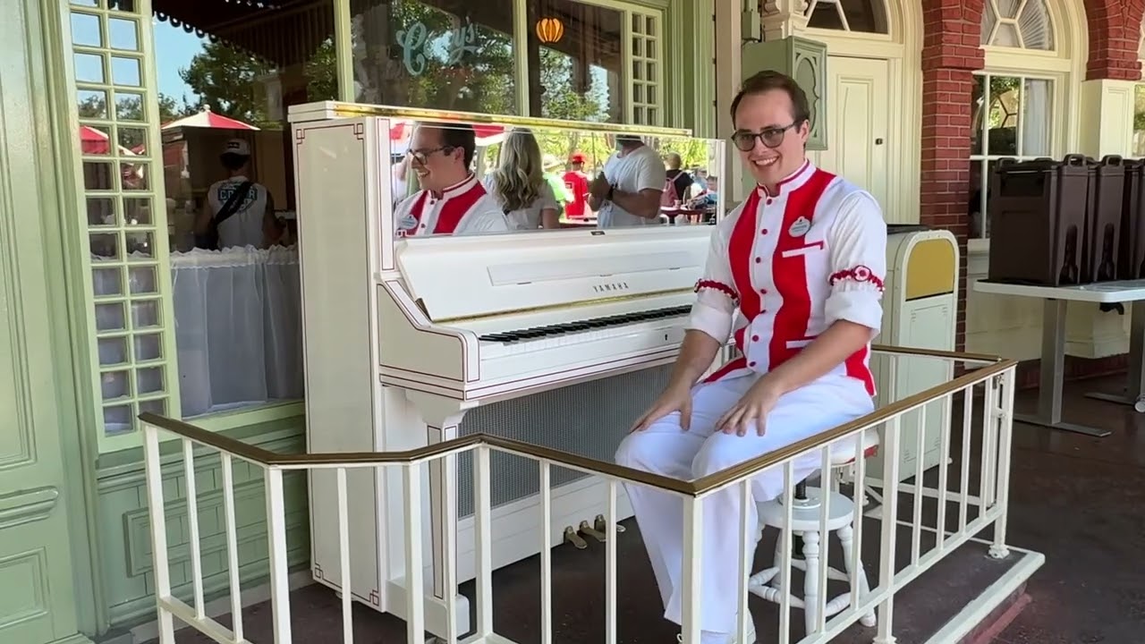 Grayson: Casey’s Corner Pianist @ Magic Kingdom, Walt Disney World