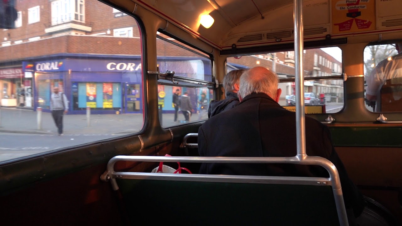 Route 62 bus ride - LT AEC Regent III RT2150 (KGK 959) from Barking Station to Barking Garage