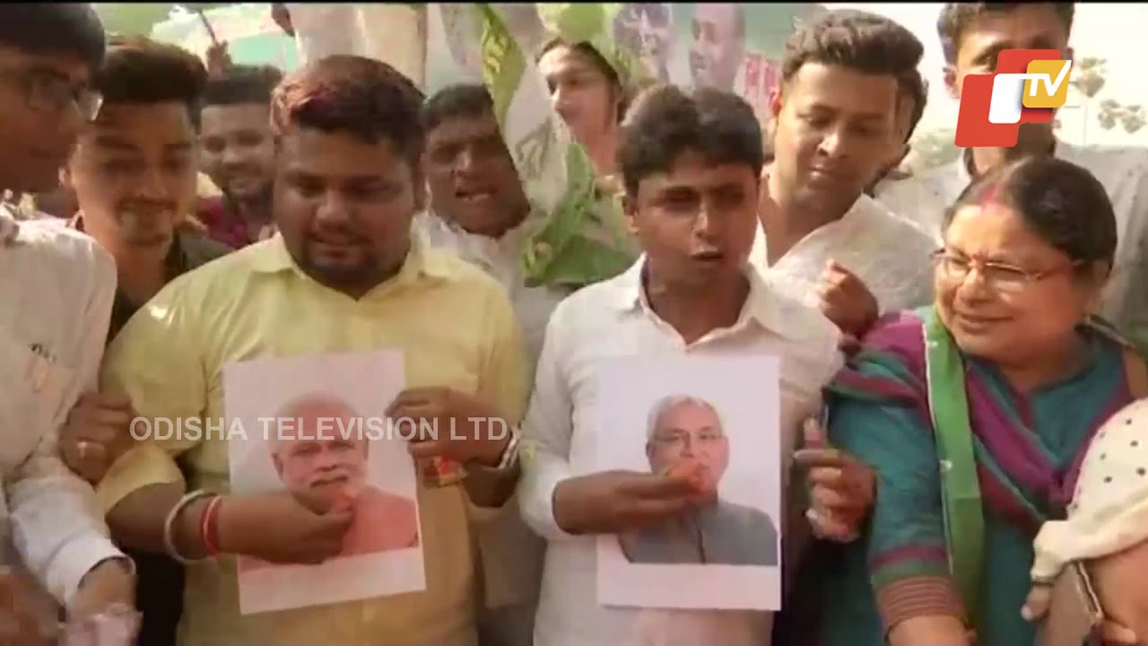 Visuals of celebrations from BJP office in Patna