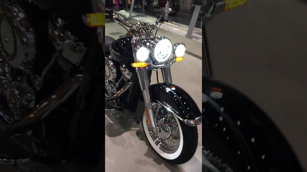 2018 Harley-Davidson Softail Deluxe