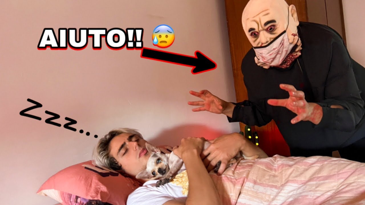 UNO SCONOSCIUTO È ENTRATO DI NASCOSTO IN CASA NOSTRA!! *aiuto*