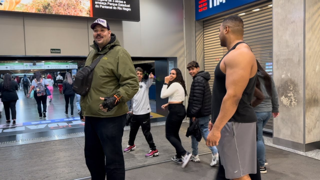 BITELO E THANOS ASSUSTANDO GERAL NO METRO
