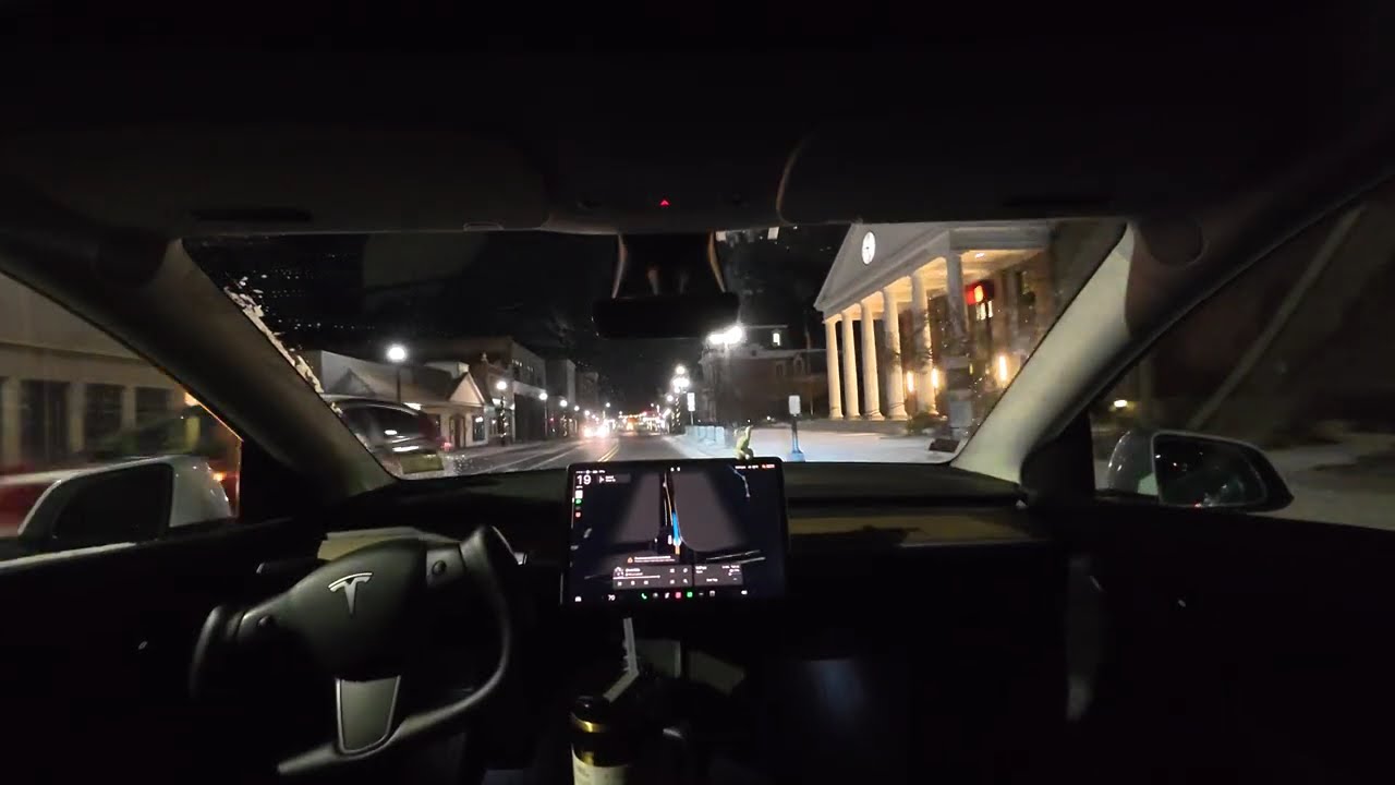Tesla FSD Drives Me to Work at Night