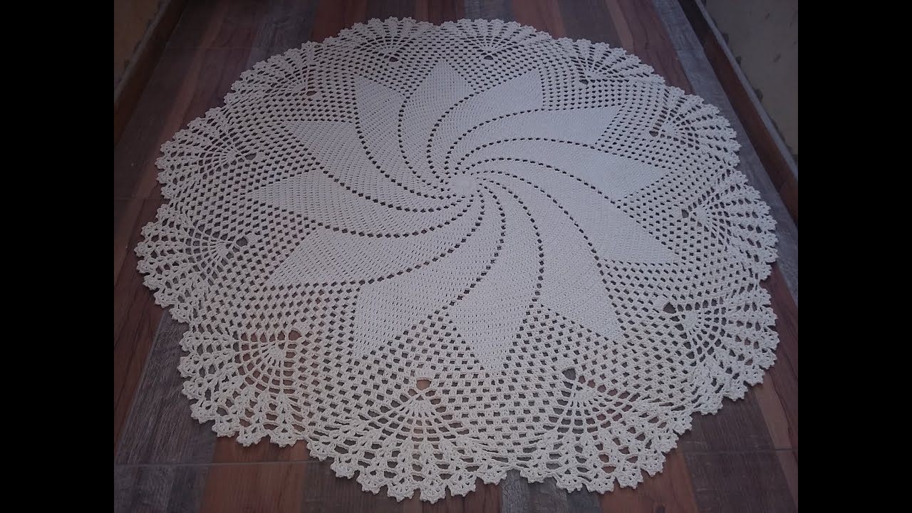 Tapetão de Sala em crochê Priscila Natural/medida 1,50 /toalha de mesa