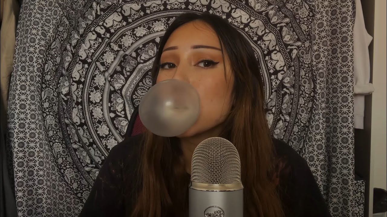 ASMR Mouth Sounds 🎧 Intense Chewing & Giant Bubble Pops
