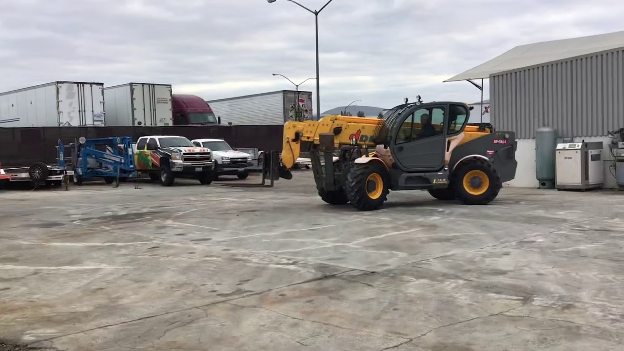 STOCK# 25040 DIECI 45.17 10000LB TELEHANDLER FORKLIFT