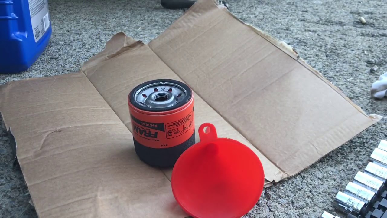 How to Change the Oil on a 2010 Dodge Grand Caravan in your Driveway #howto #diy #oilchange