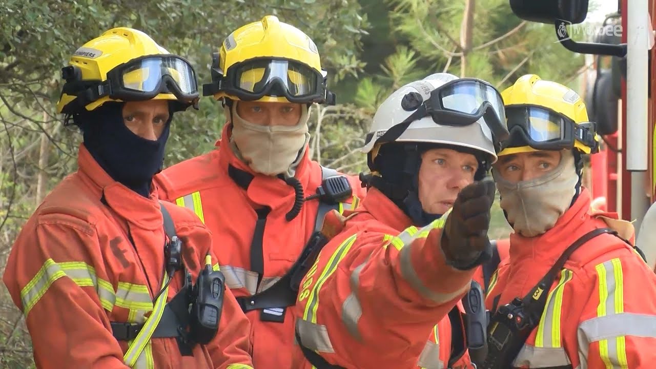 Les pompiers se forment contre les feux de forêt