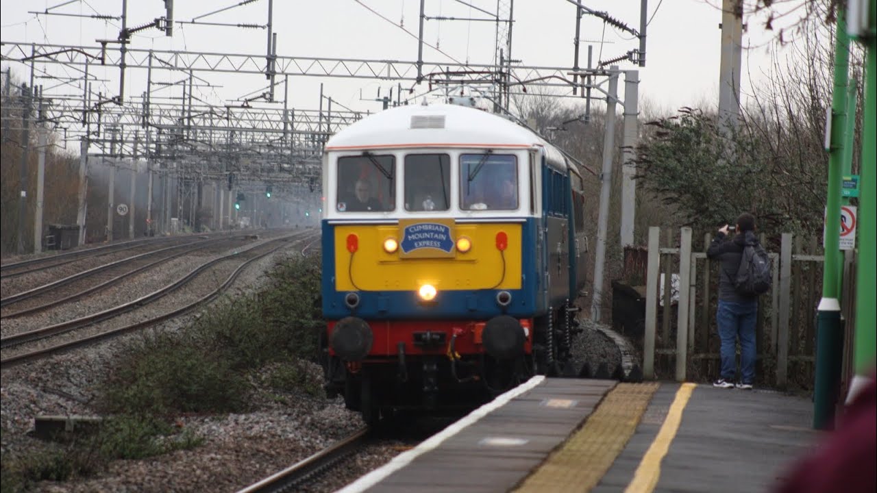 Fast Trains and Railtours at Tamworth: The Cumbrian Mountain Express & British Pullman | (28/02/26)