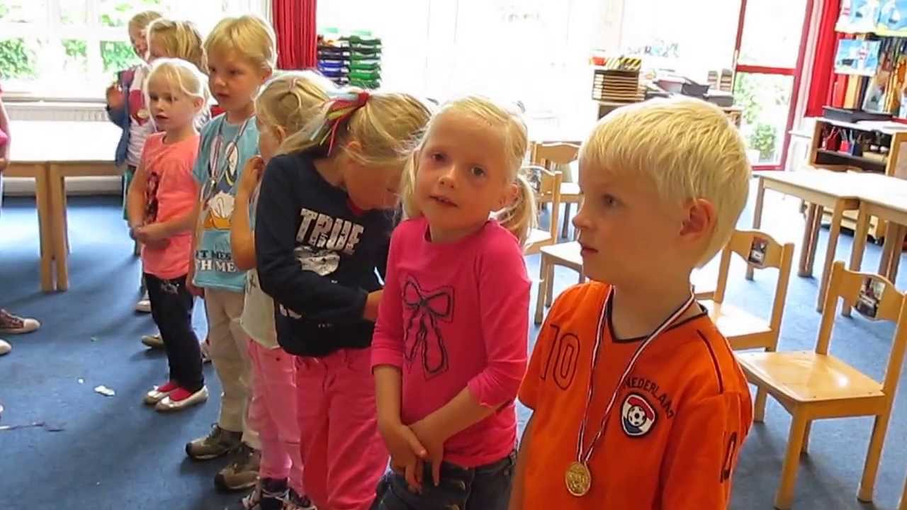 Afscheidsliedje van groep 1 en 2...Wat zullen we elkaar missen...