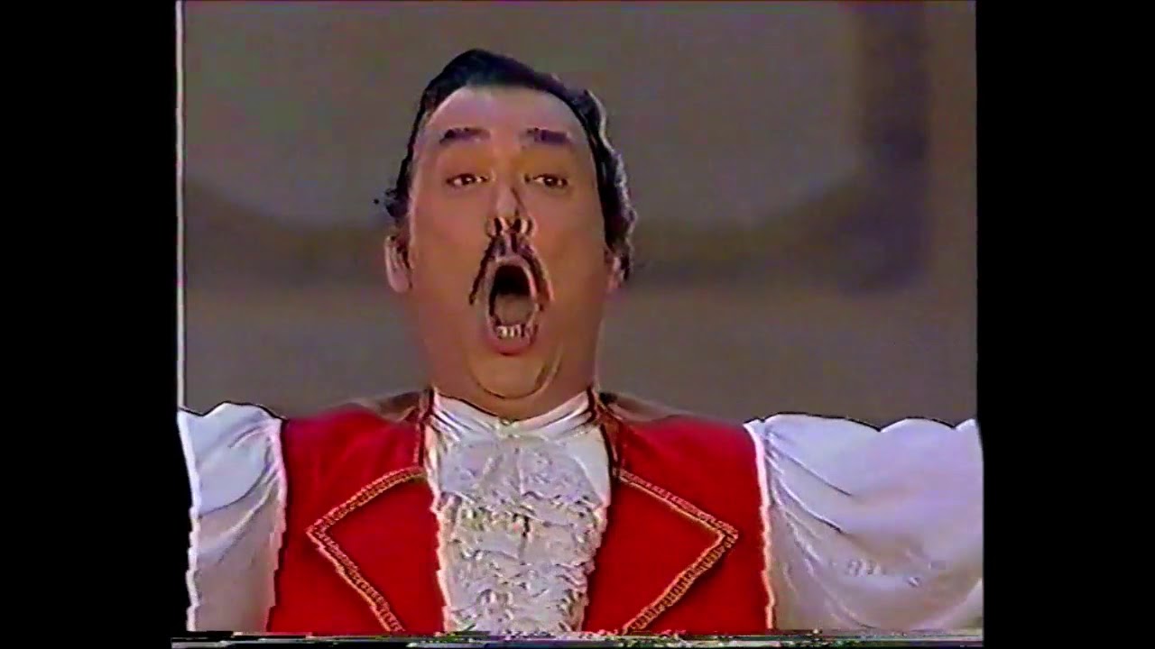 Gioacchino Rossini - Cavatina di Figaro -Largo al factotum - Silvano Carroli