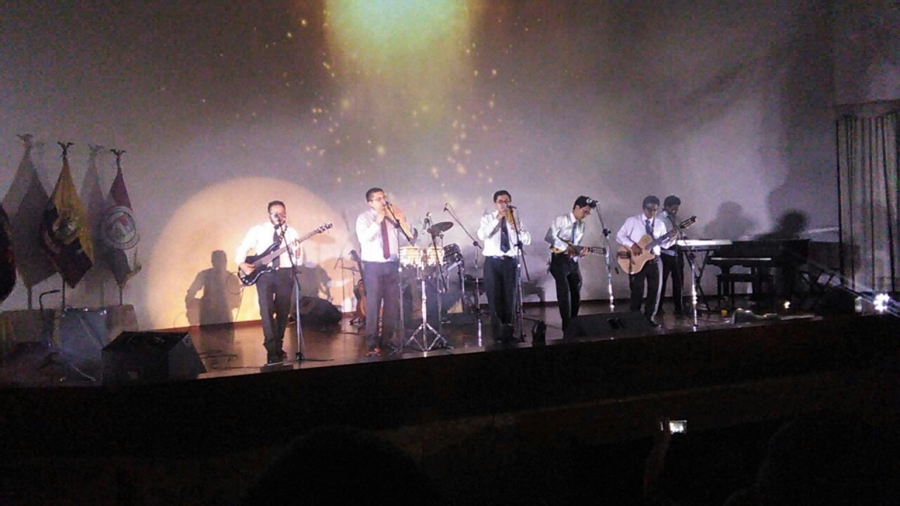 CIMA DEL MUNDO - WANKARA
