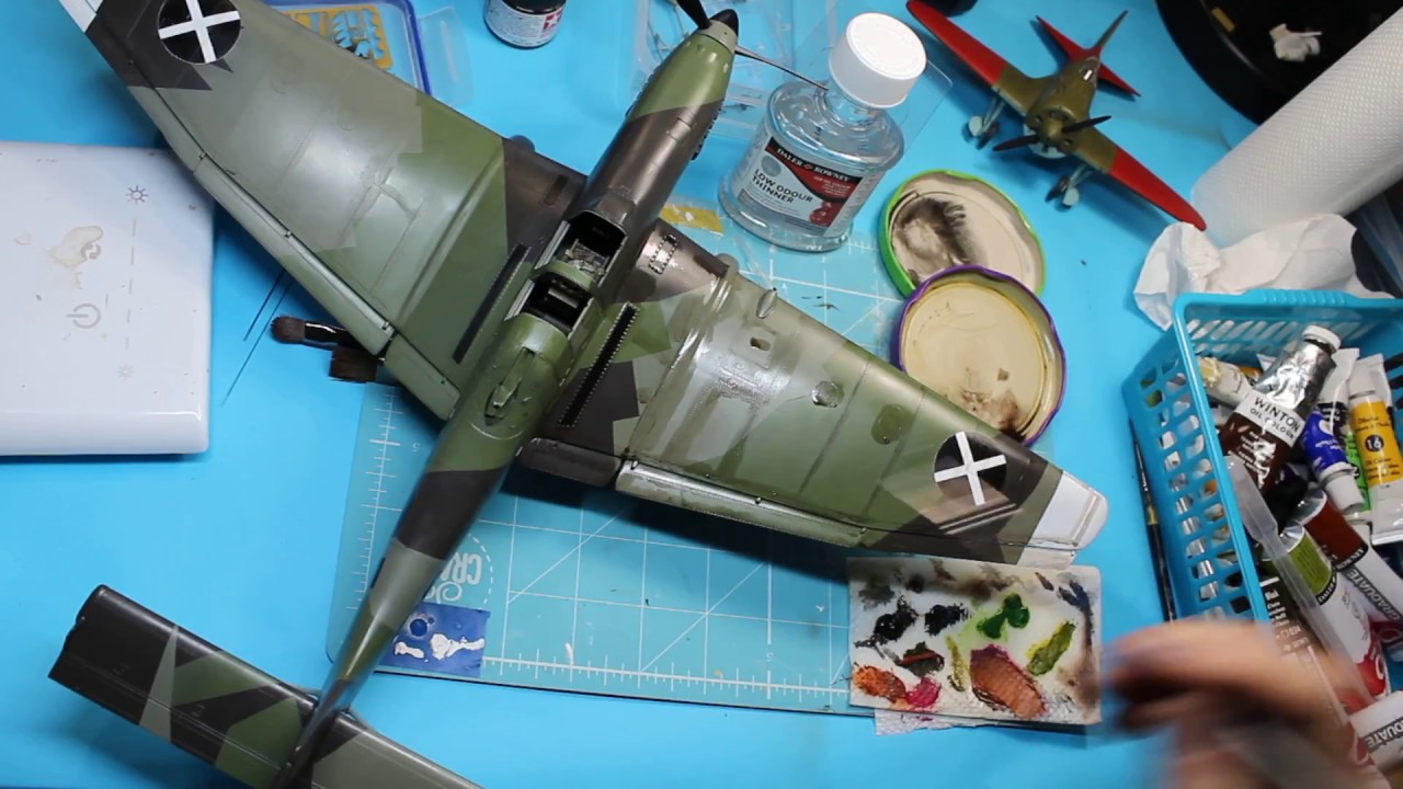 Weathering Scale Models with Oils, Part 2, Panel Line Washes