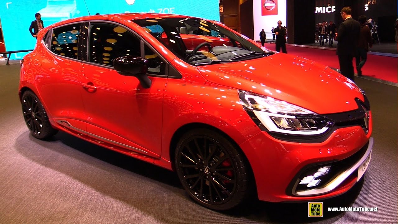 2017 Renault Clio RS - Exterior and Interior Walkaround - 2016 Paris Motor Show