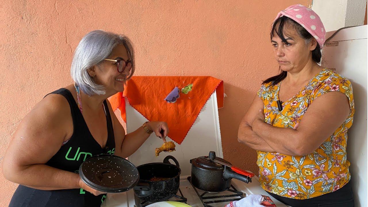 VIZINHA ABUSAVA DA BONDADE DA AMIGA, ALGO ACONTECE😒