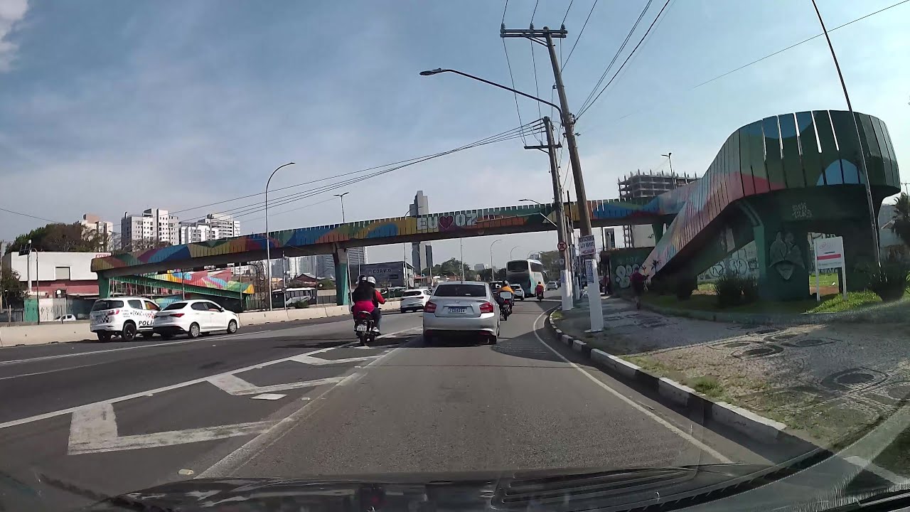 Dirigindo do Rochdale até a Ponte Metálica próximo da prefeitura de Osasco/SP