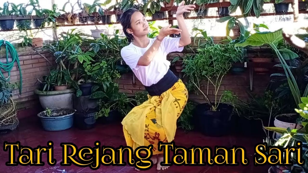 Tari Rejang Taman Sari
