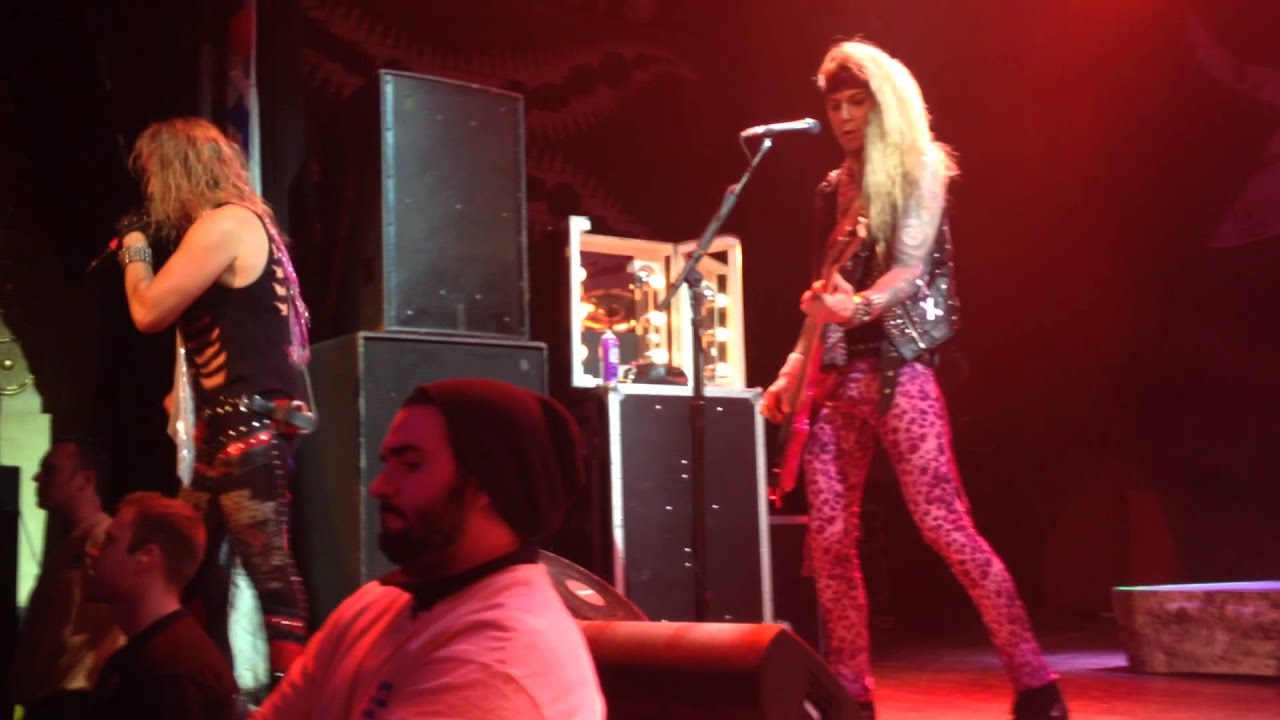 Steel Panther: 