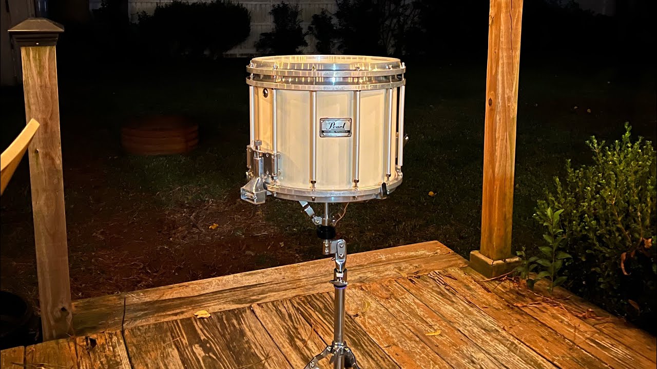 Pearl Championship Marching Snare Drum Restoration Pt.1 : Deep Clean