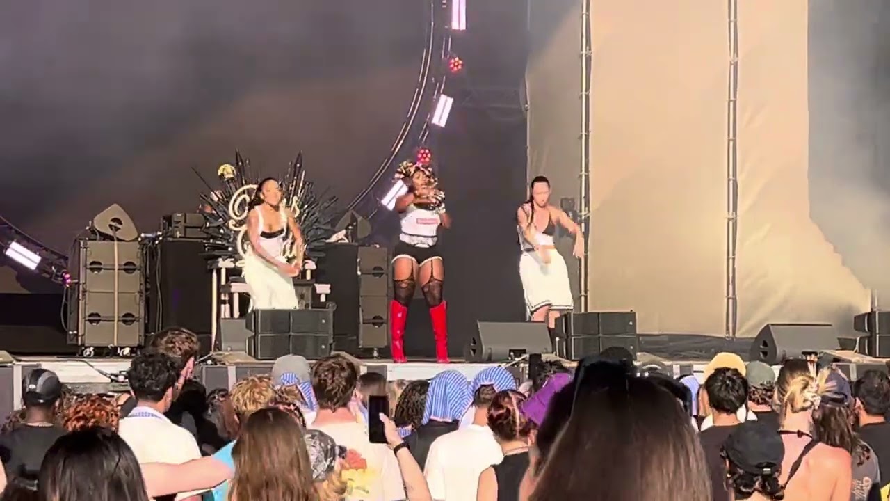 Theodora - Fashion Designa - Live @ Frauenfeld 2025