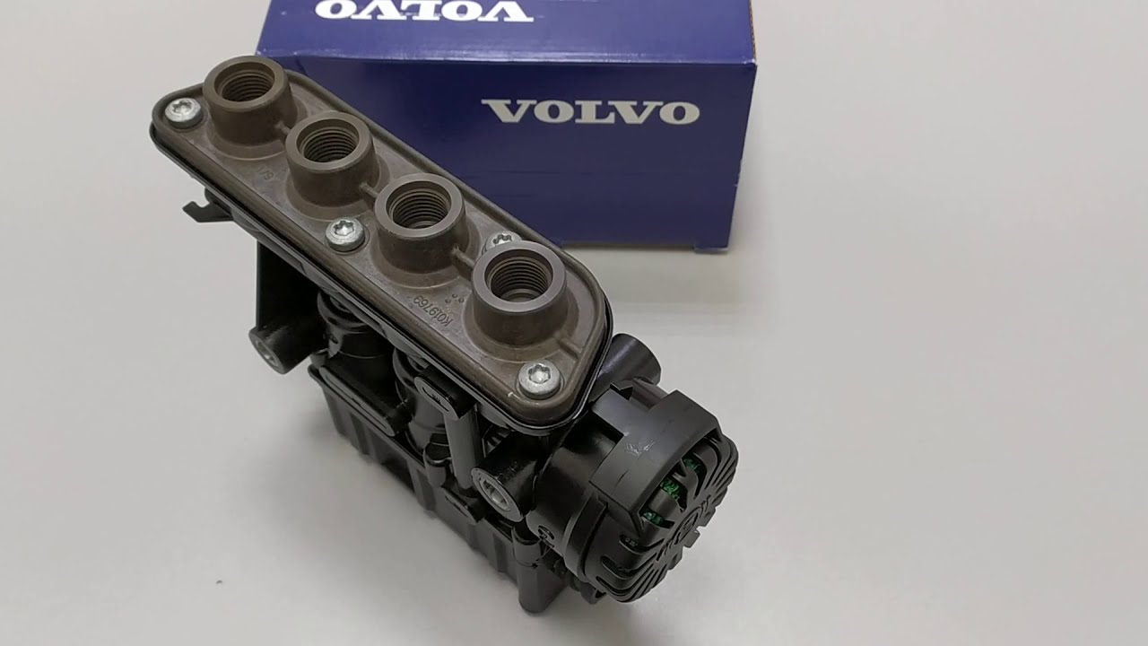 Блок клапанов уровня подвески Volvo FH FM FL FE серий 21083657 оригинальный