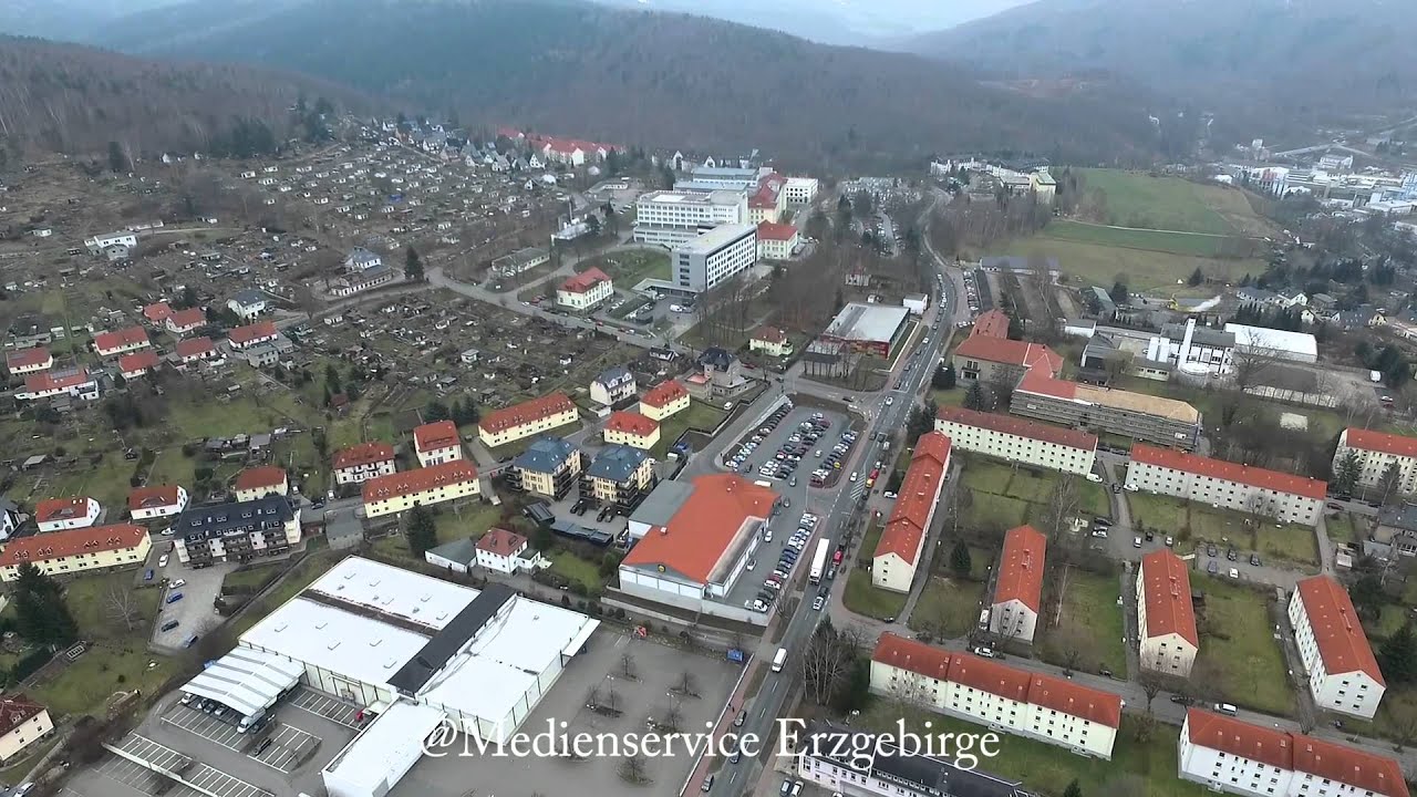 Flug über Aue