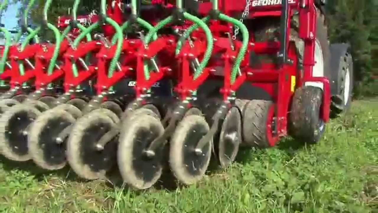 reduzierte Bodenbearbeitung mit GEOHOBEL, reduced tillage with GEOHOBEL