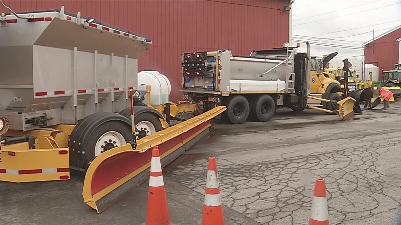 NYS Thruway Authority unveils new equipment for snow season