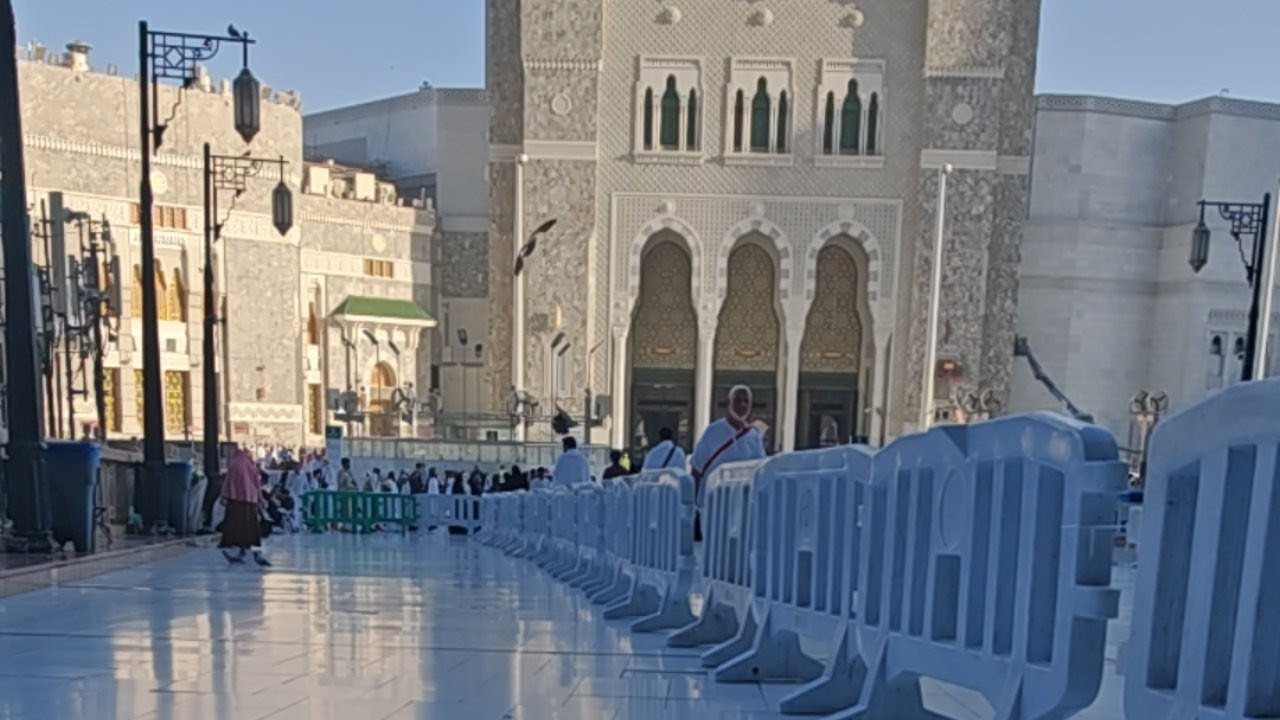 بدأت قناة 