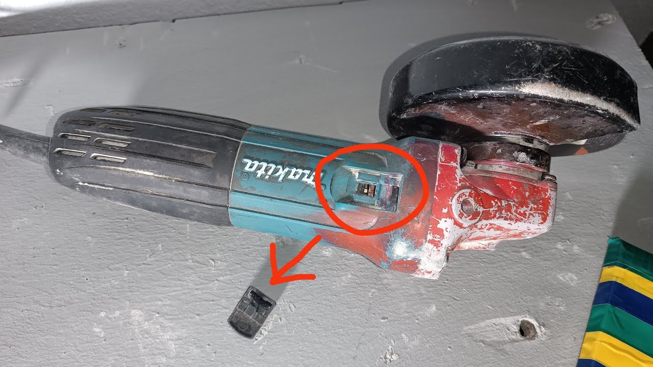 Makita GA 4530 Avuç taşlama motoru yerinden çıkan start anahtarı montajı,armatür ve yastık sökümü.
