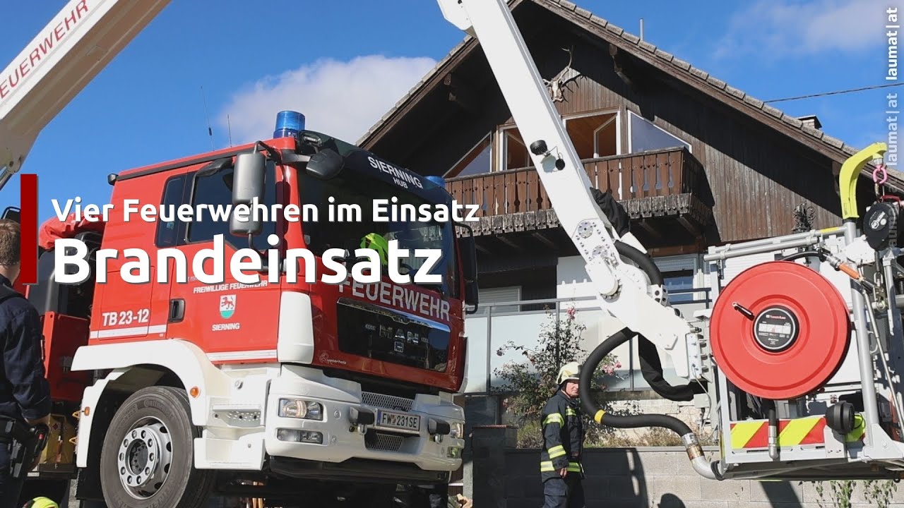 Vier Feuerwehren bei Brand im Dachbereich eines Wohnhauses in Steinbach an der Steyr im Einsatz
