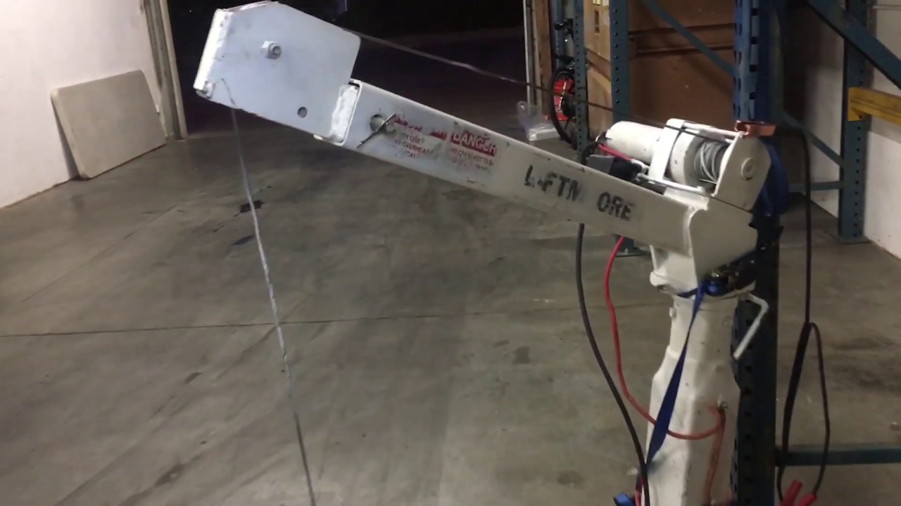 Liftmoore L15 1500 lbs Truck Auto Crane Lift Hoist 12V 5 ft Telescopic Boom