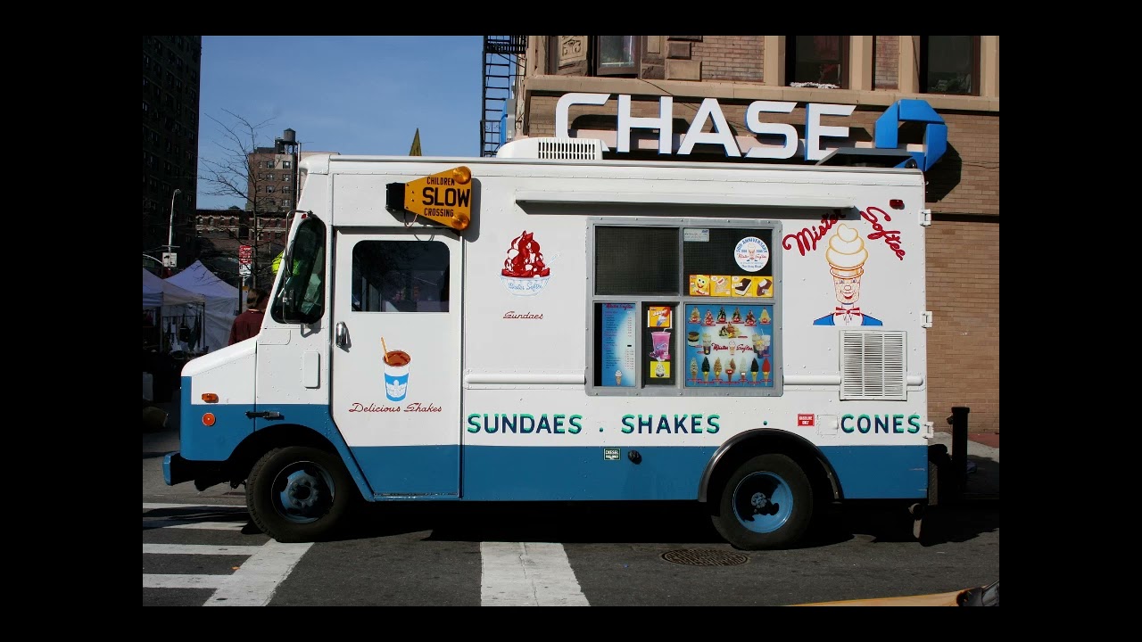 A Mister Softee Ice Cream Truck Playing Digital II La Cucaracha (High Pitched)